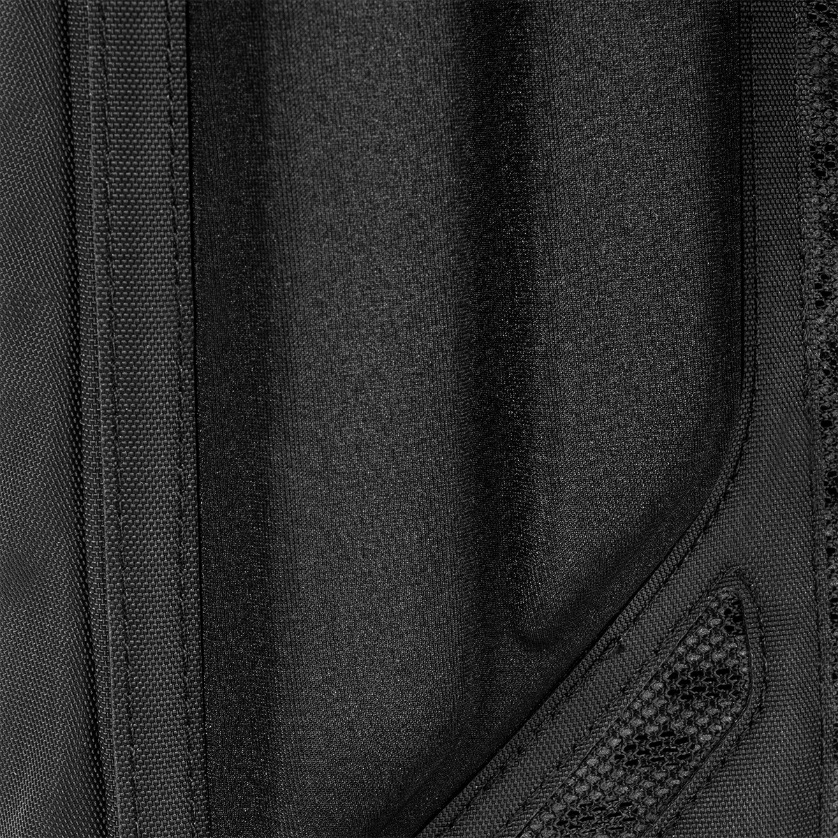 paragon-hydration-pack-o7 Paragon_Black_Texture.png